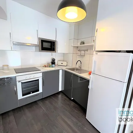Arquus , Climatizado Y Con Piscina Apartamento