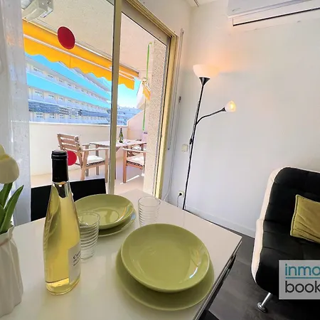 Apartamento Arquus , Climatizado Y Con Piscina *